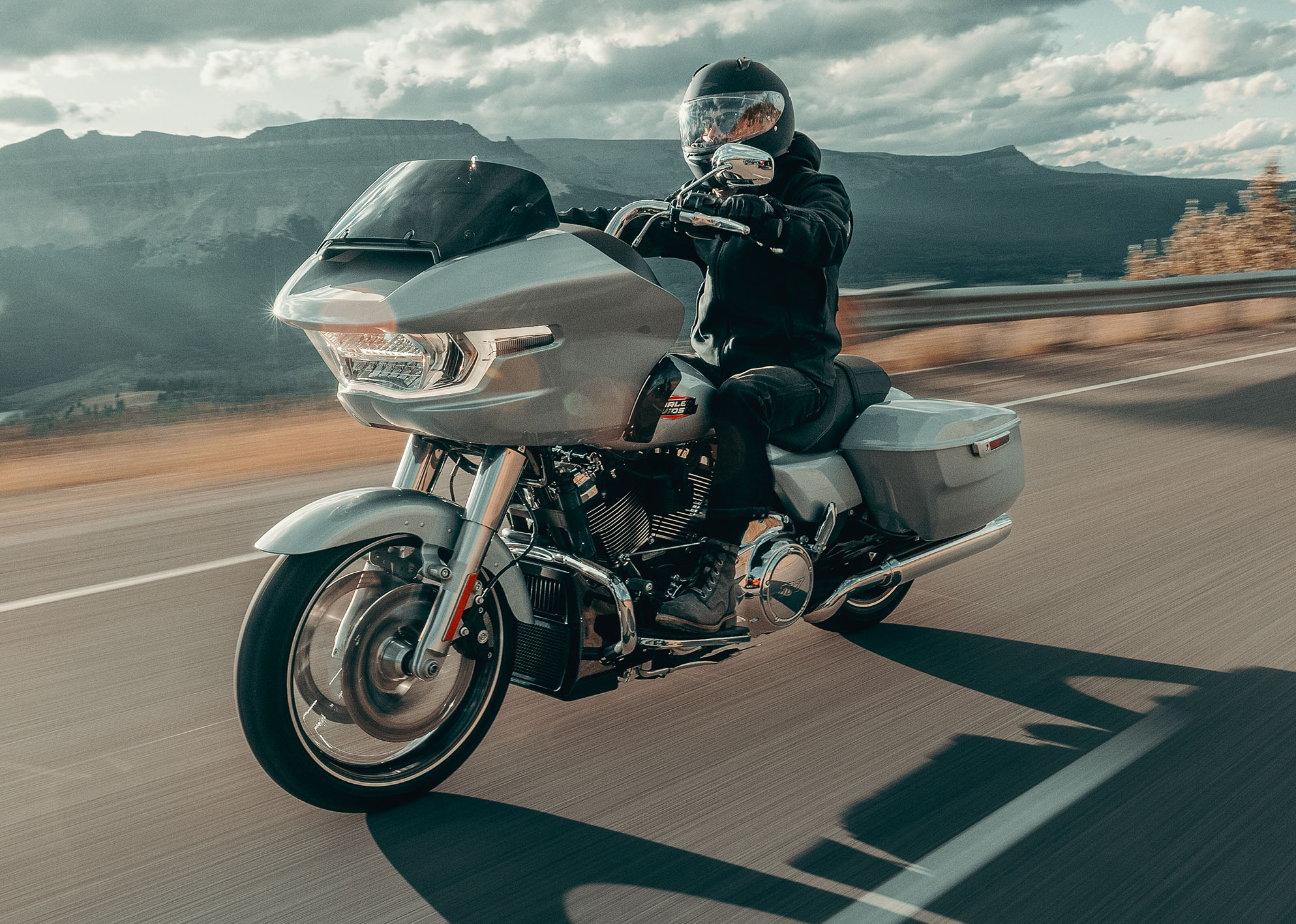 2025 Road Glide Riding Landscape