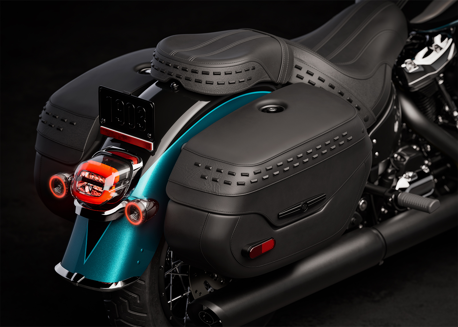 2026 Heritage Classic Lockable, Sealed Saddlebags 